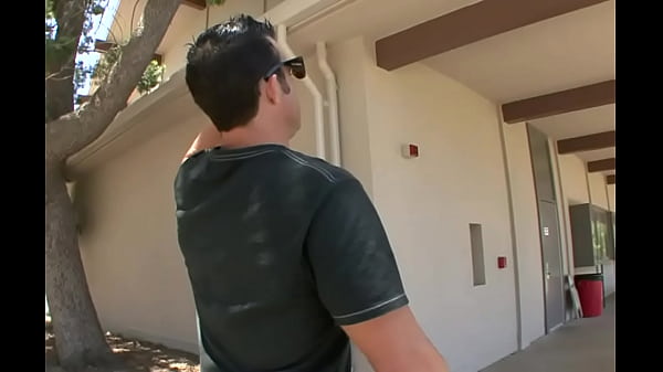 Cali Lakai: the perfect hot american pussy