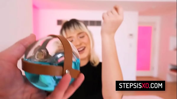 Horny stepbrother fucks his witch stepsister Jessie Saint